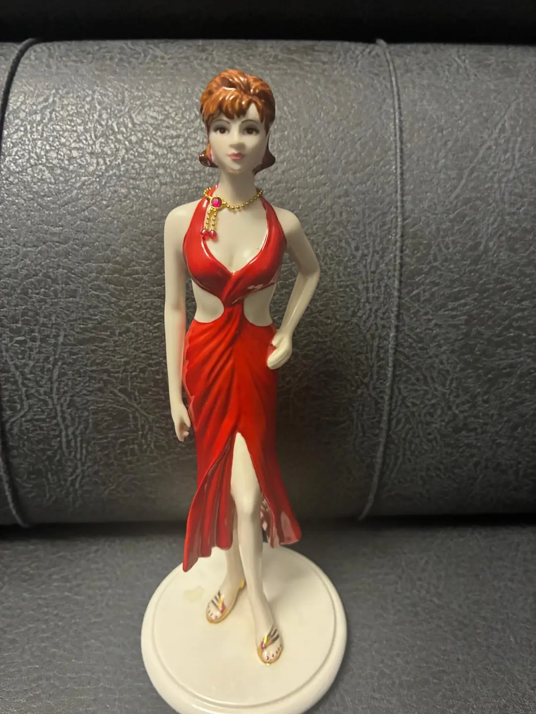 Coalport Birthstone Collection – July Ruby – 2004 İngiliz Porselen Lady