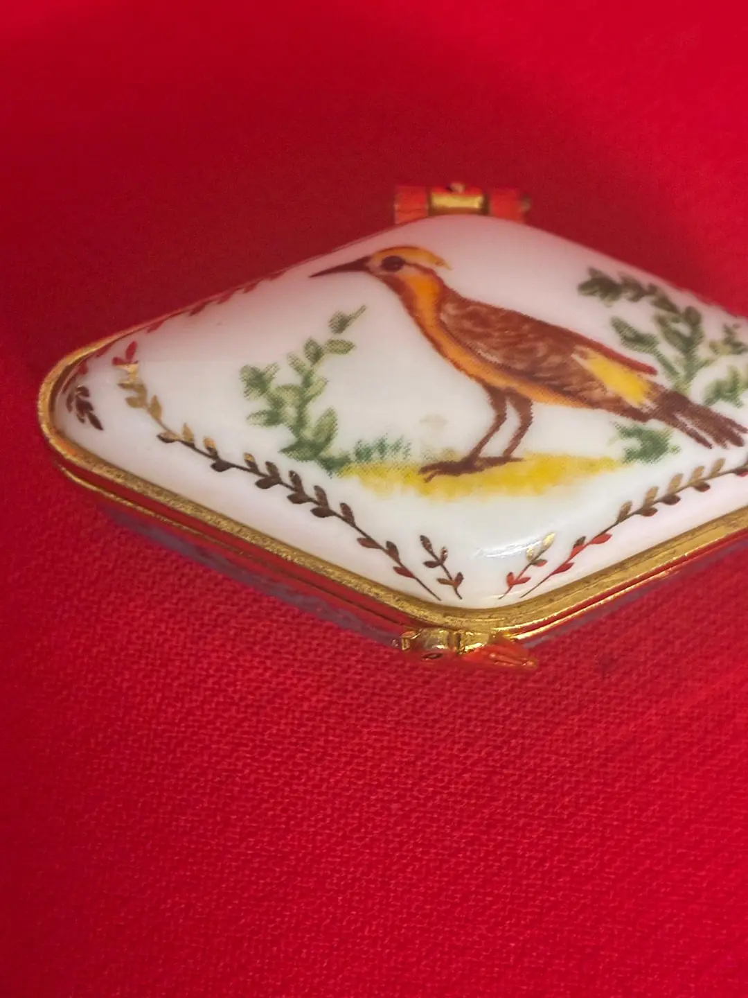 Del Prado Fine Porcelain Minyatür Bomboniere – Kuş Dekorlu – Metal Montürlü