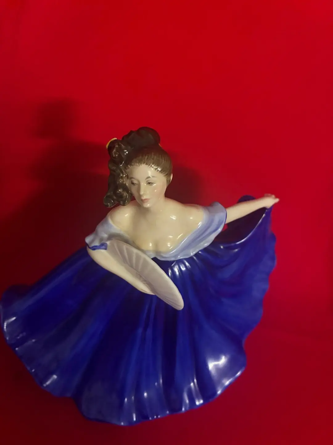 Royal Doulton Elaine Mavi Lady